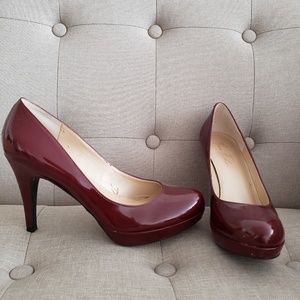 Marc Fisher patent leather platform pumps